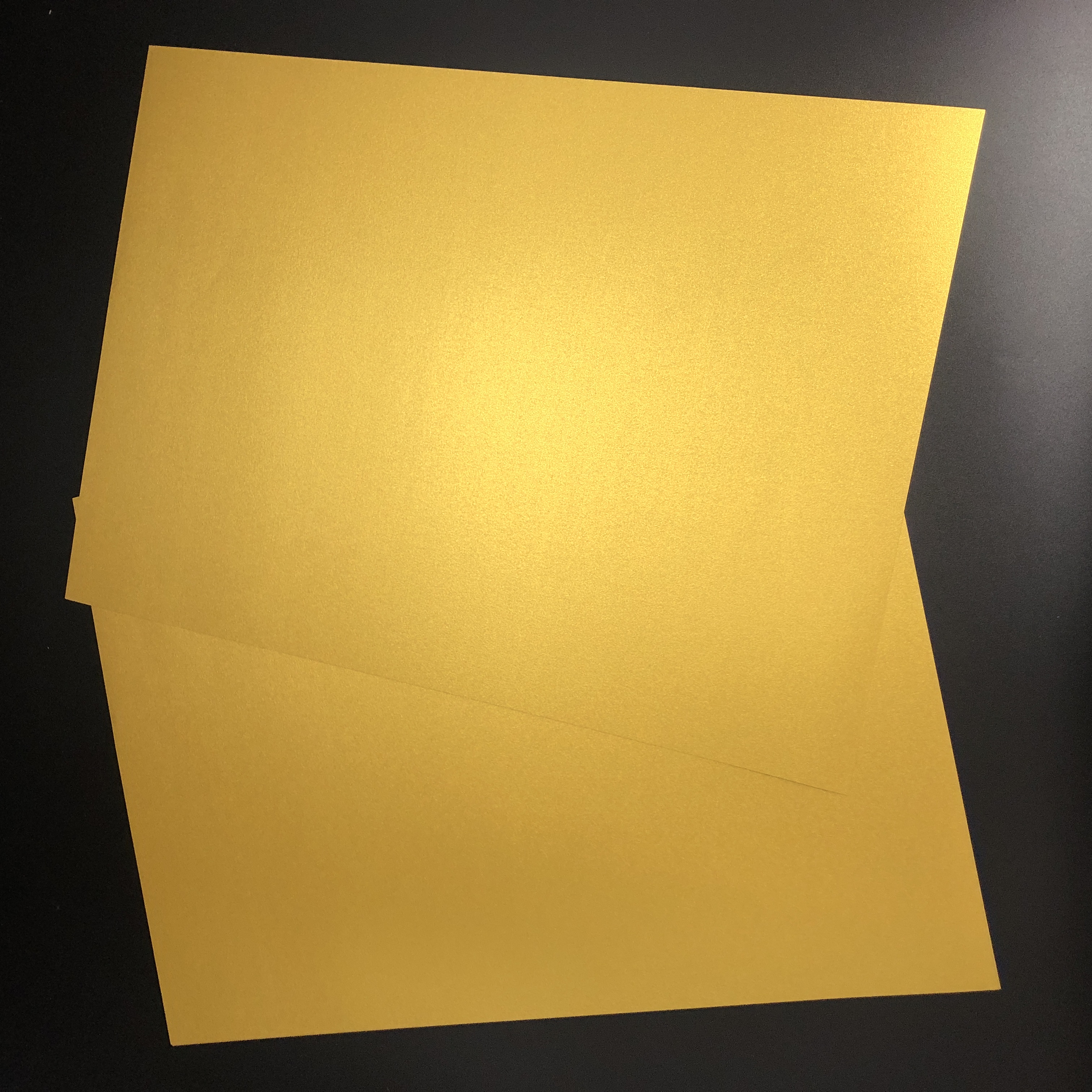 文具 学童文具 画用紙 ケント紙 色画用紙セミｂ４ 金３枚 100均商品で経費削減 ぱちぱち通販
