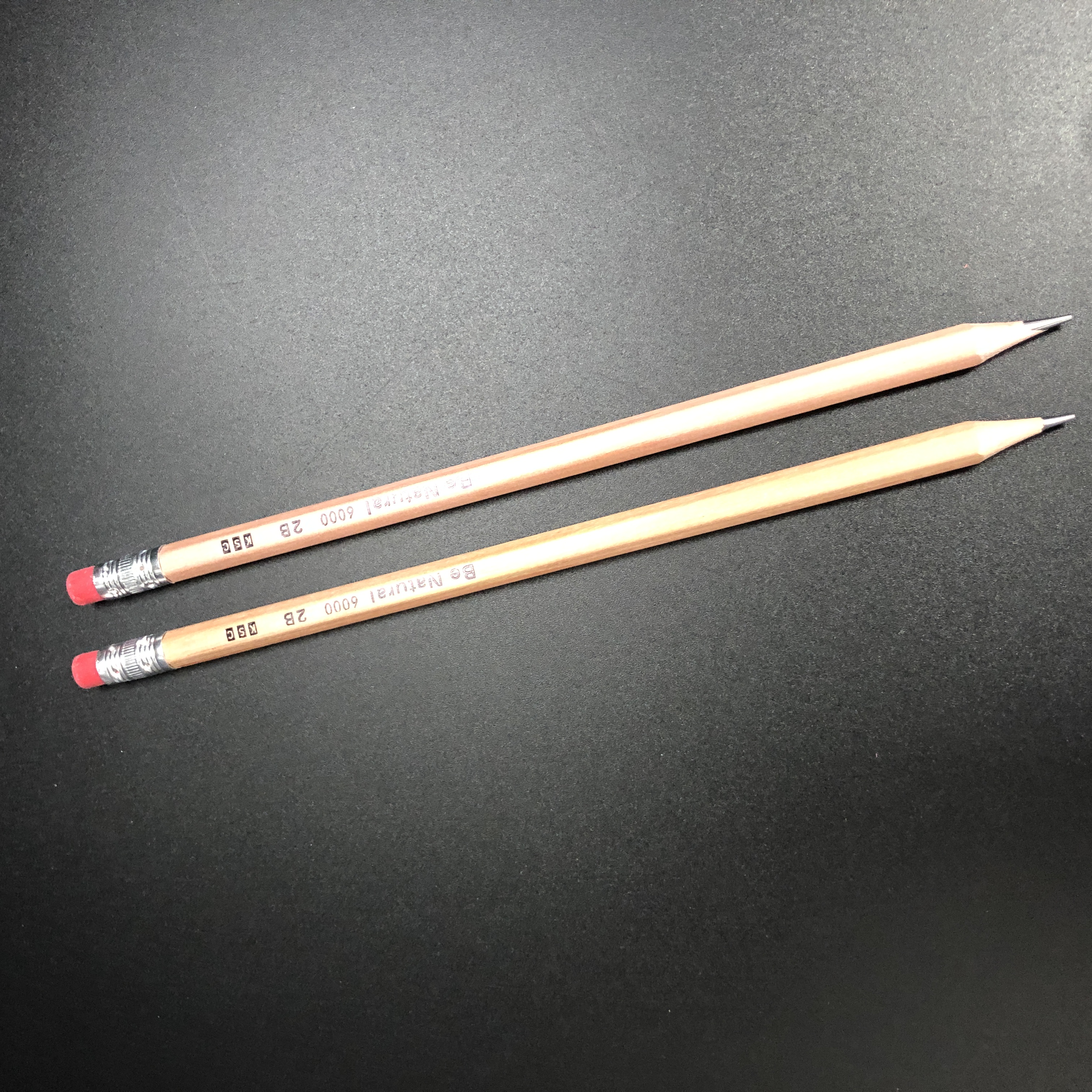 文具 えんぴつ 鉛筆削り 消しゴム キャップ ｂｅナチュラル消しゴム付鉛筆 ２ｂ 100均商品で経費削減 ぱちぱち通販