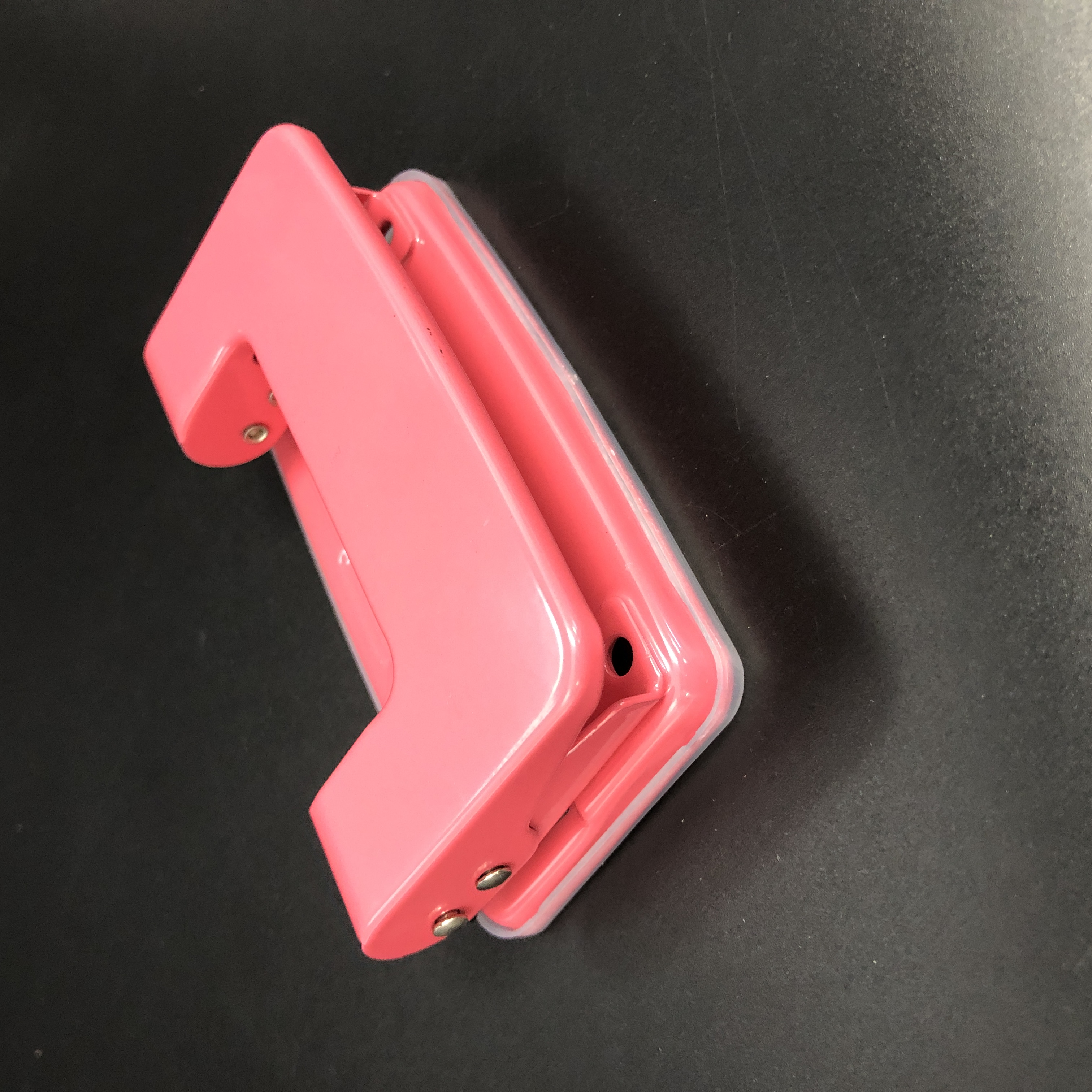 文具 事務用品 プッシュピン 定規 伝票 二穴パンチ レッド 100均商品で経費削減 ぱちぱち通販