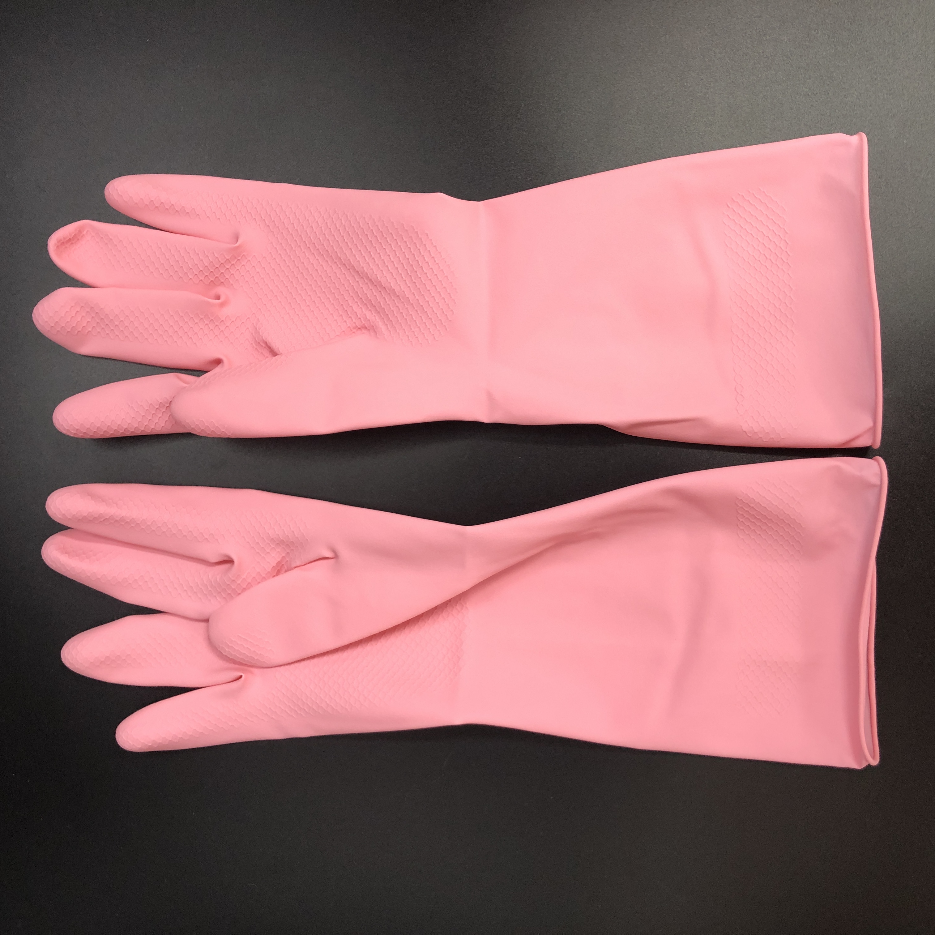 キッチン用品 :: ゴム手袋・ビニール手袋 :: 天然ゴム手袋 中厚手 ピンク S - 100均商品で経費削減|ぱちぱち通販