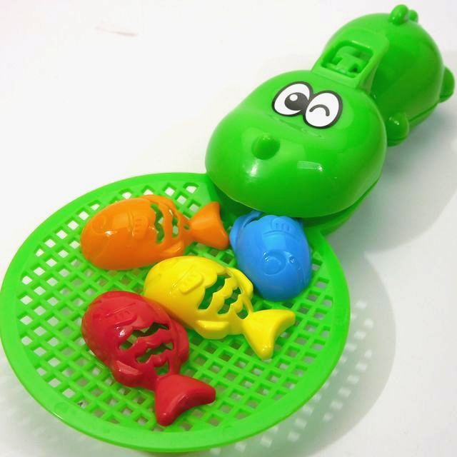 バス用品 バス用品 パクパク金魚すくい グリーン 100均商品で経費削減 ぱちぱち通販